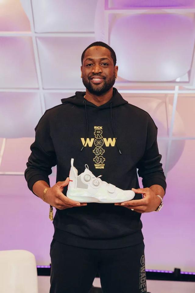 巴萨旧将：足球世界没人能达到梅西的高度，他让我们变得更好（巴萨旧将：足坛无人能与梅西比肩，他让我们更出色）