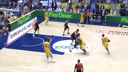 金童奖系列奖项：杜埃获金童奖，皮奥获意大利金童奖（金童奖各项归属：杜埃加冕金童，皮奥斩获意大利金童）