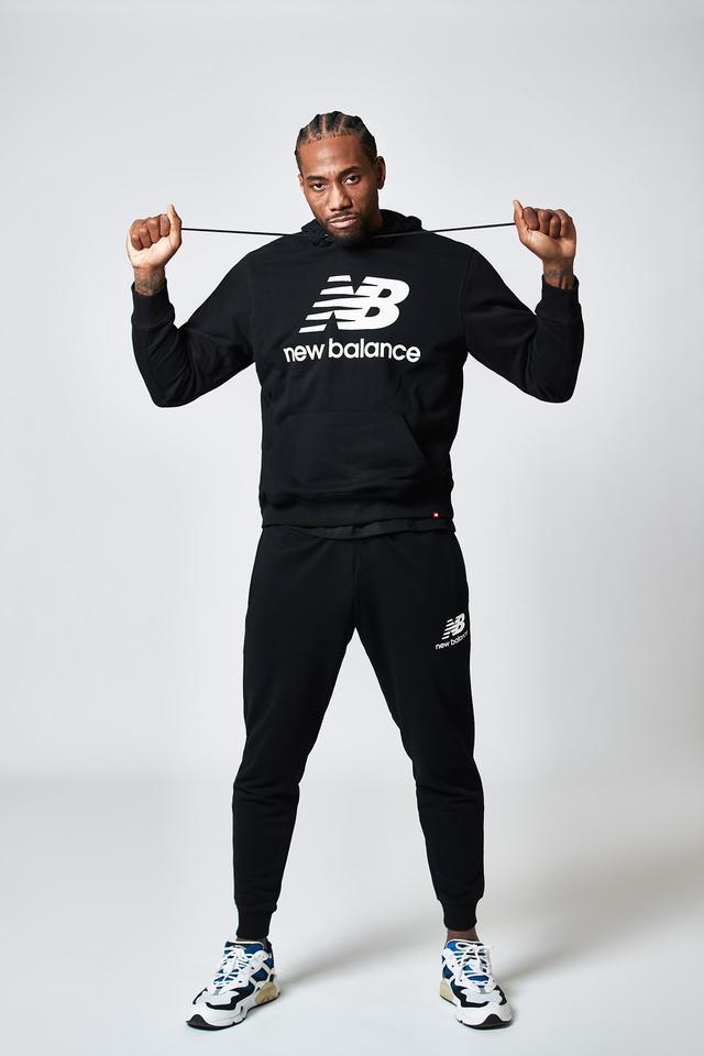 火箭哈登末节爆发连得15分（哈登末节连拿15分火箭强势反扑）